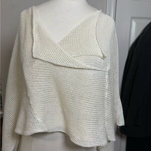 Beautiful Zuza Bart 100% Natural Linen Cropped Oversized Sweater. Lagenlook